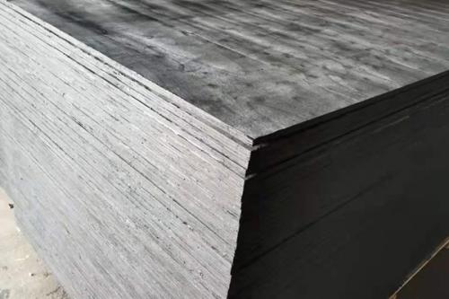 瀝青杉木板遇水會不會開裂，解析木材使用的小知識